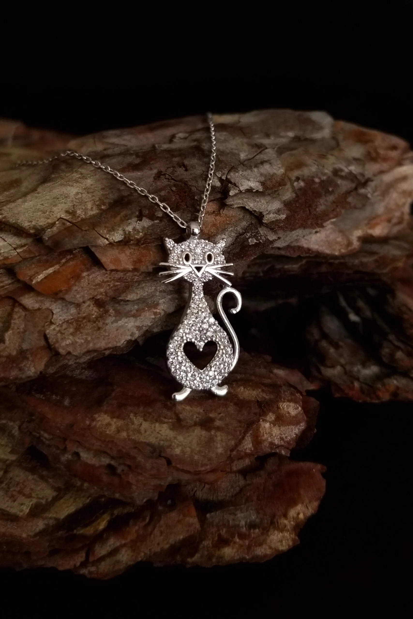 71896912_kedi-tasarim-kadin-gumus-kolye-1-1.jpg Kadın Kedi Tasarım 925 Ayar Gümüş Kolye - Görsel 1