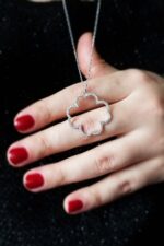 Kadın Yonca 925 Ayar Gümüş Kolye