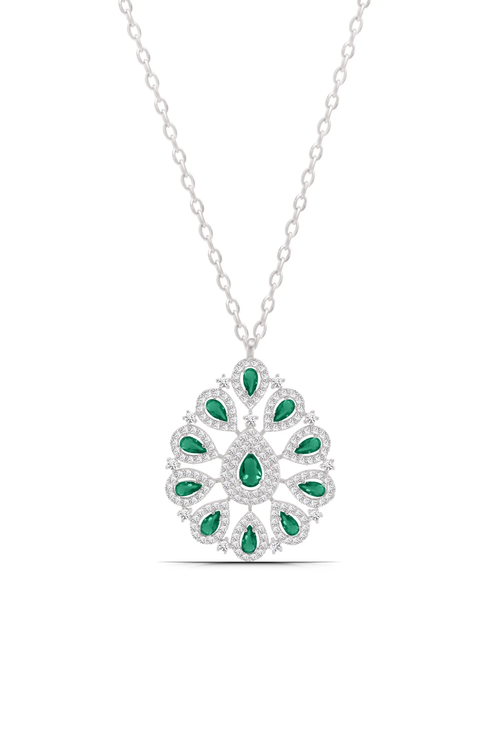 sultan-madalyonu-montur-tasli-925-ayar-gumus-kadin-kolye-jpg653eb.jpg Sultan Madalyonu Montür Taşlı 925 Ayar Gümüş Kadın Kolye - Görsel 1