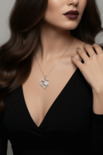 Kalp Temalı Kadın 925 Ayar Gümüş Kolye