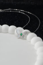 Zümrüt Yeşili Taşlı Özel Tasarım Kelebek 925 Ayar Gümüş Kadın Kolye - Görsel 2