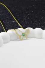 Zümrüt Yeşili Taşlı Özel Tasarım Kelebek 925 Ayar Gümüş Kadın Kolye - Görsel 4