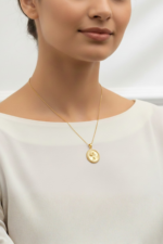 Plaka İçinde Peri Tasarım 925 Ayar Gümüş Kadın Kolye - Görsel 5