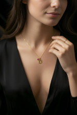 Harfli Ve Taşlı Kişiye Özel 925 Ayar Gümüş Kadın Kolye - Görsel 8