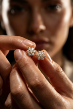 Çiçek Tasarım Kadın 925 ayar Gümüş Minimal Küpe - Görsel 4