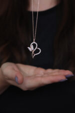 Kadın Kalp ve Kelebek Tasarım 925 ayar Gümüş Kolye - Görsel 4