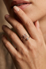 Harfli Zirkon Taşlı 925 Ayar Gümüş Minimal Ayarlanabilir Kadın Yüzük - Görsel 2