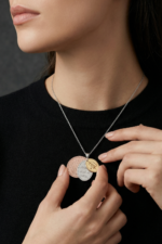 Allah Lafzı Ayetel kürsi ve Nazar Dualı 925 Ayar Gümüş Kadın Oval Kolye - Görsel 2