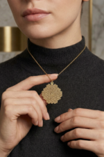 Allah ve Esmaül Hüsna İşlemeli 925 Ayar Gümüş Kadın Kolye - Görsel 3