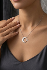 Ay Yıldız Kişiye Özel İsimli 925 Ayar Gümüş Kadın Kolye - Görsel 2