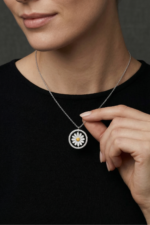 Dönen Papatya Kolye Kişiye Özel İsimli Çiçek 925 Ayar Gümüş Kadın Hediyesi - Görsel 2