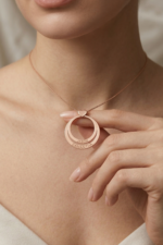 Kişiye Özel Katmanlı İsimli Geometrik Çember Kolye 925 Ayar Gümüş Kadın Hediyesi - Görsel 3